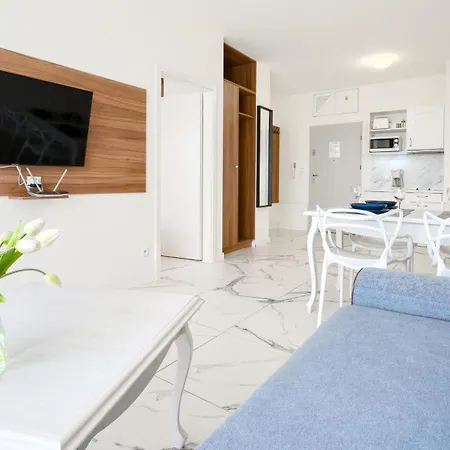 Apartamenty Sun & Snow W Obiekcie Aquamarina Onyx דירה