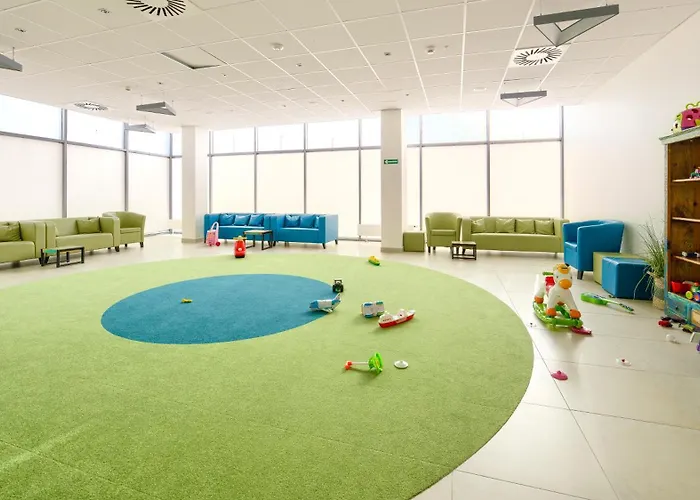 Daire Aquamarina Onyx, Sun & Snow *