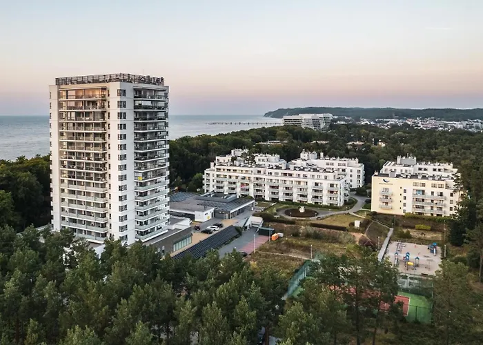 Daire Aquamarina Onyx, Sun & Snow *